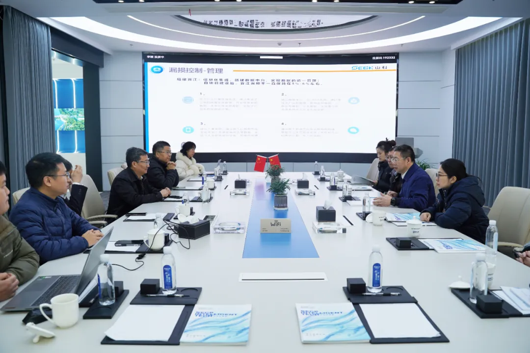 be2a1683de13a4cf81ed715e5e499b4f